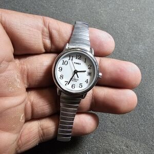 Timex Indiglo Ladies Quartz Date Just Watch Silver Tone Working